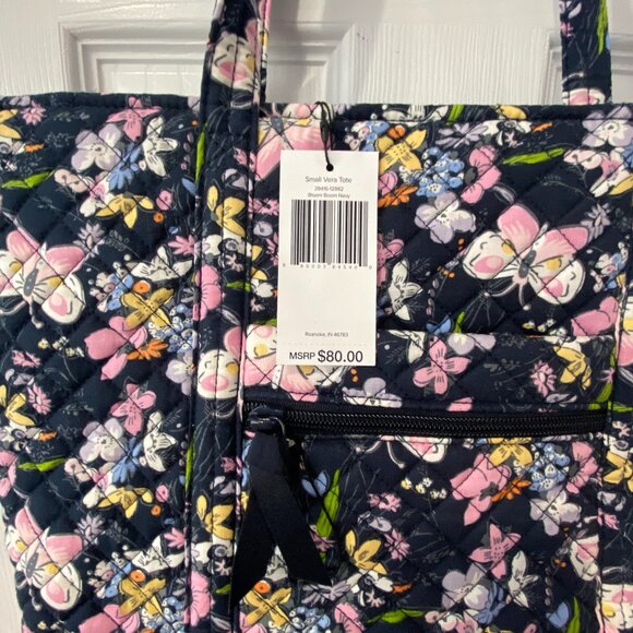 Vera Bradley Tote NWT 16" across 12" top to bottom - Picture 5 of 6